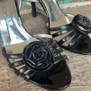 Marc Fisher Black leather strappy dress sandals. 4” stiletto heel. Size 6.